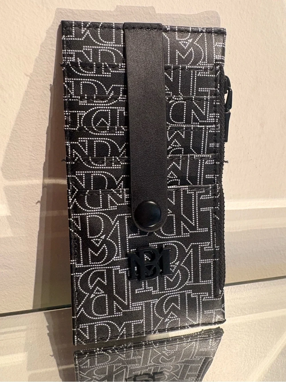 Badgley Mischka vegan leather wallet